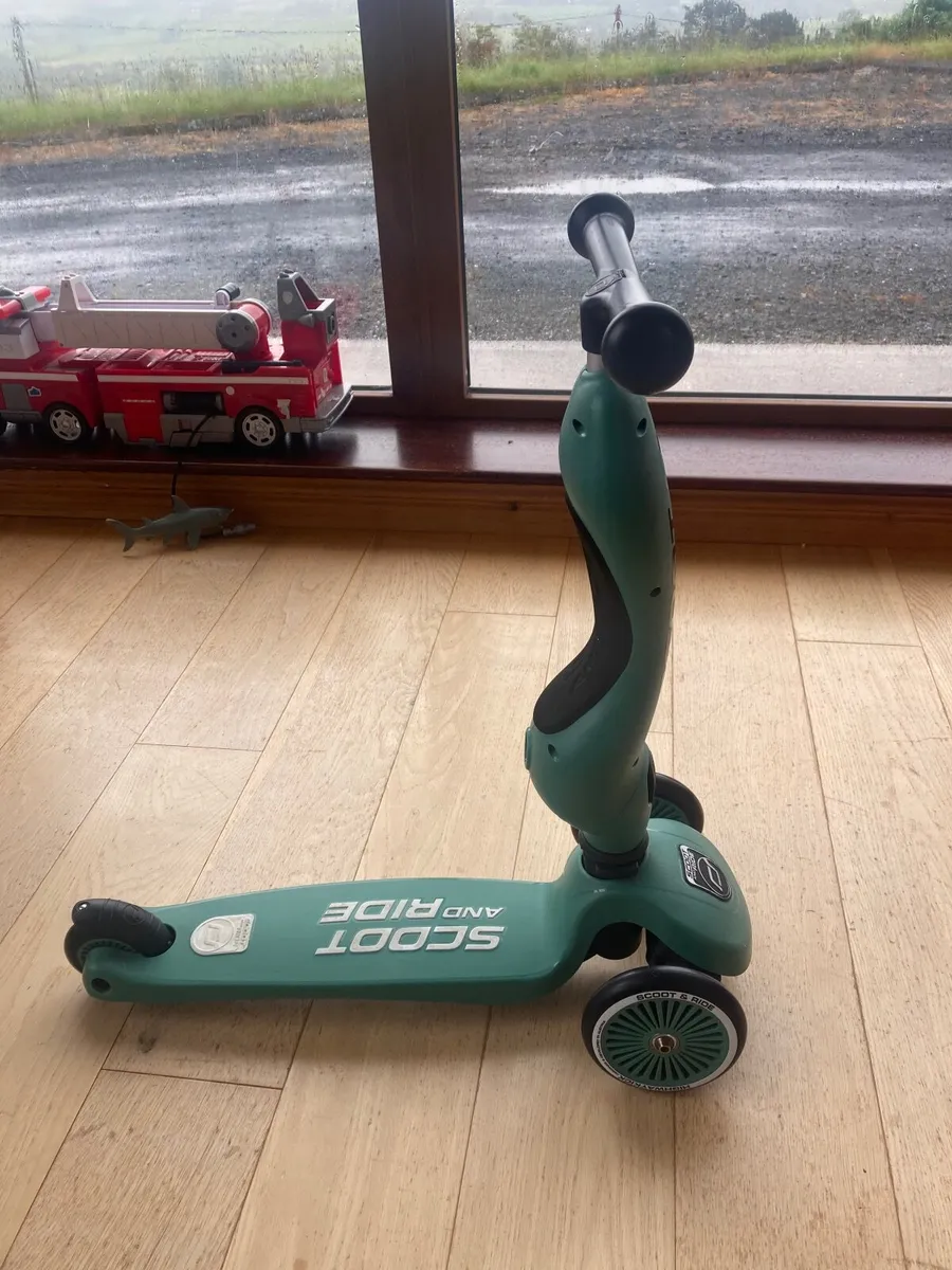 Scooter- Scoot and Ride - Image 2