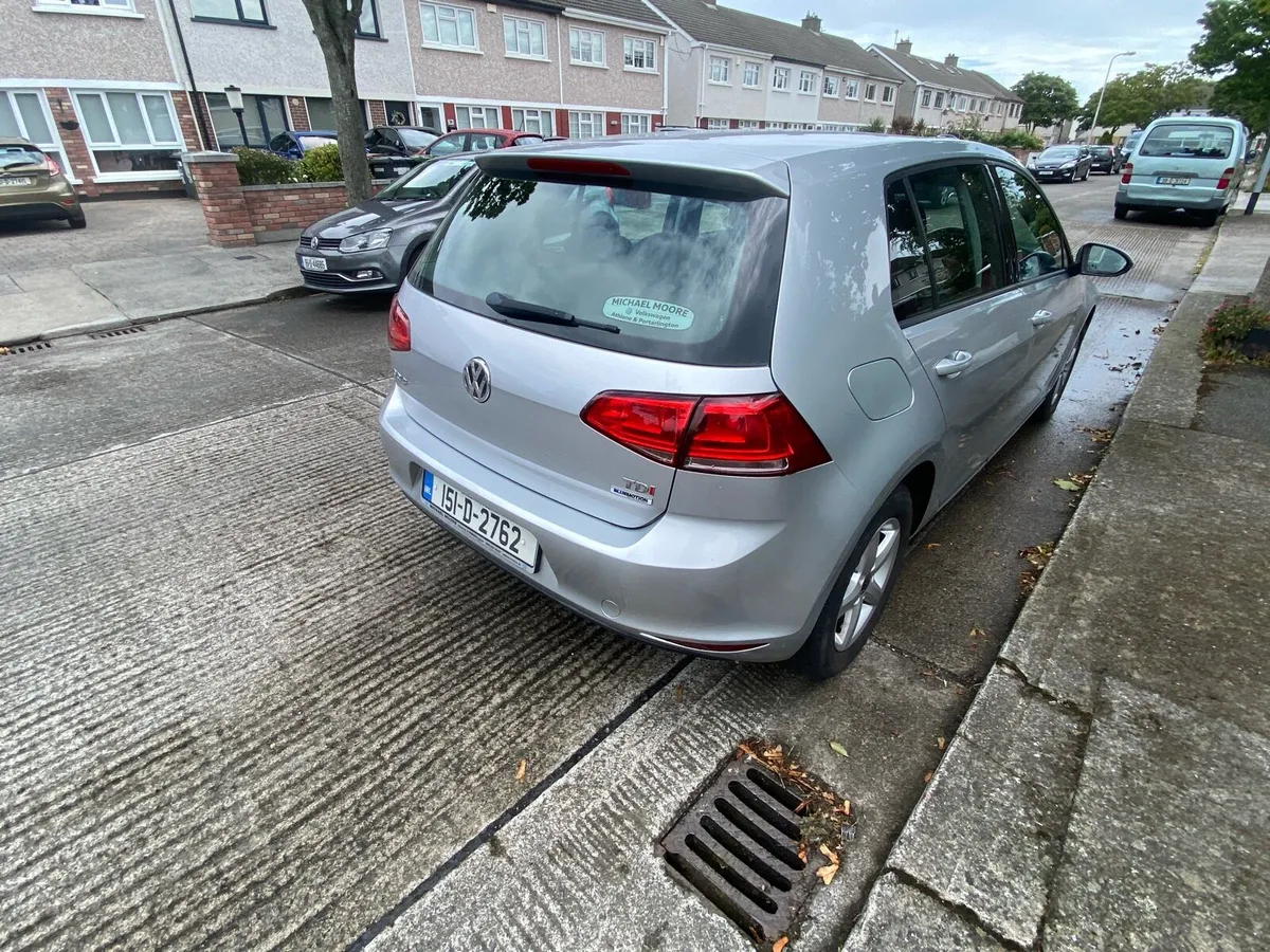 Volkswagen Golf - Image 4