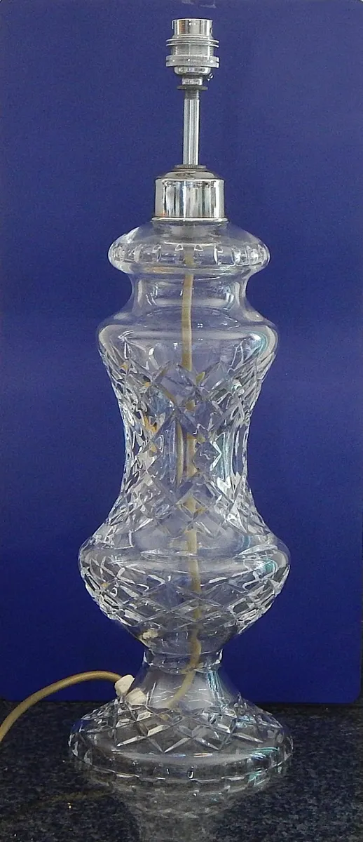 Vintage Waterford Crystal Stamped Cut Glass Lamp - Image 4
