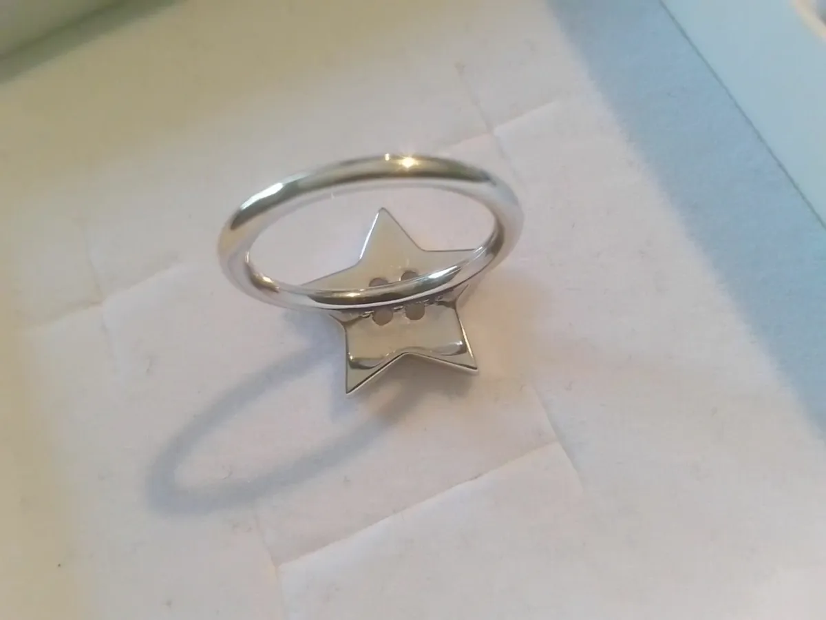 STERLING SILVER LARGE  STAR RING SIZE N NEW - Image 2