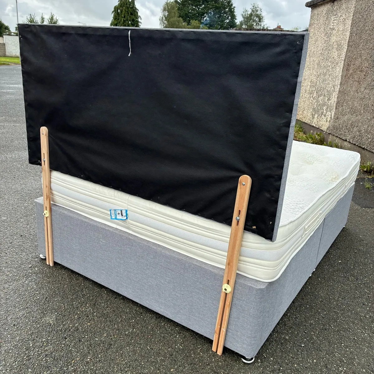 Grey 5ft king bed with Mattress - Image 2