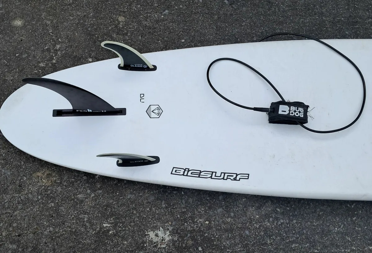 Surfboard - Image 3