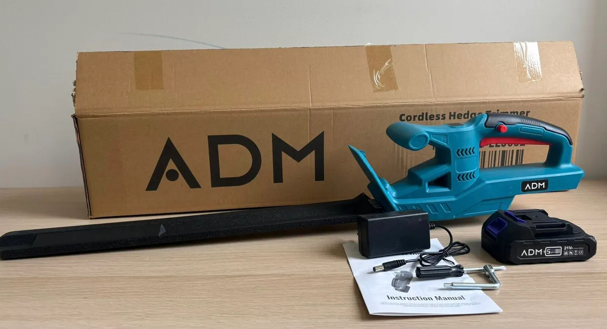 Cordless Hedge Trimmer - Image 1