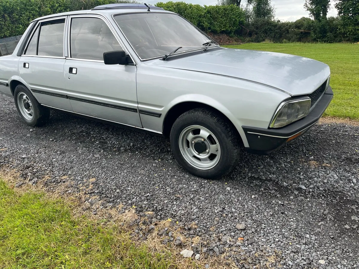 Peugeot 505 mk 1 might swap - Image 1