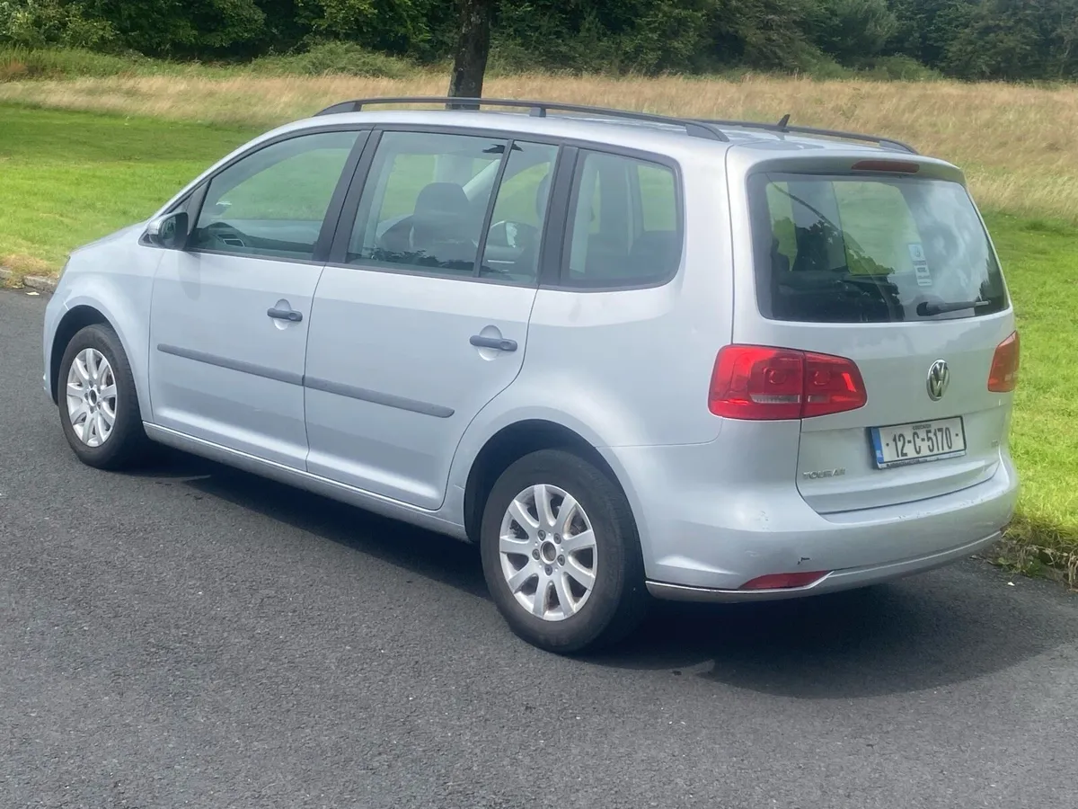 2012 VW Touran TDi, 7 Seats , 1 Previous Owner - Image 3