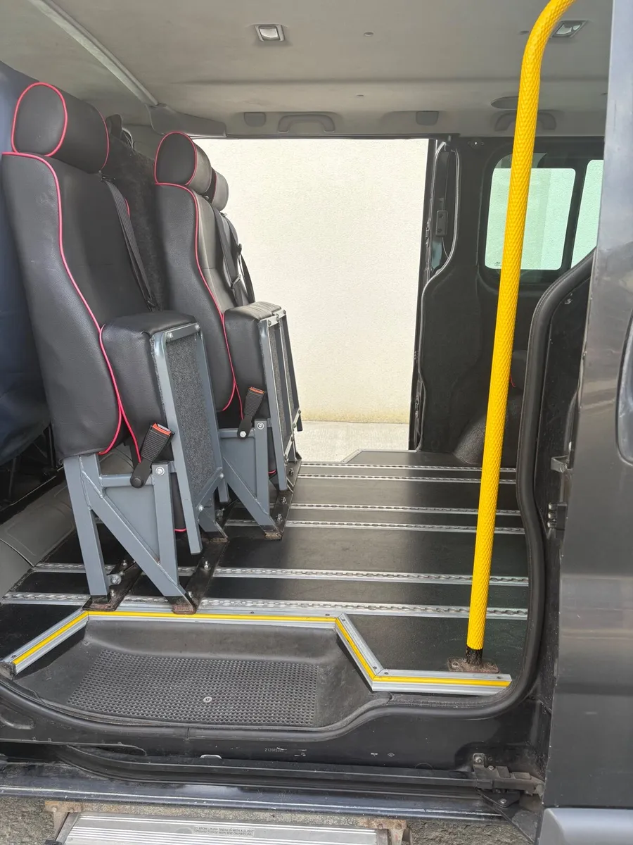 Renault Trafic 2010, wheelchair accessible - Image 4