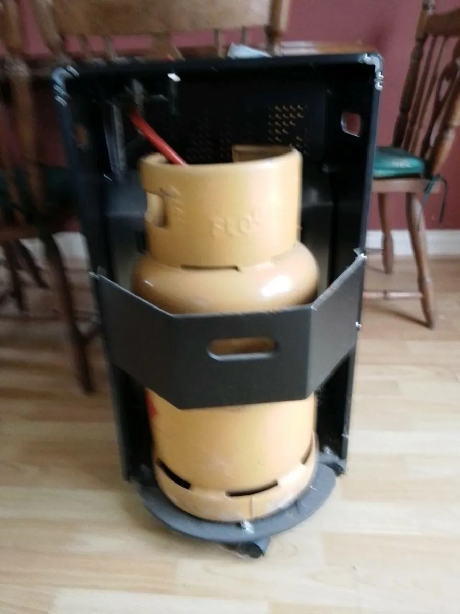 Gas heater - Image 2