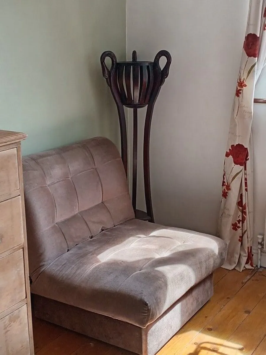couch x 2 - Image 1