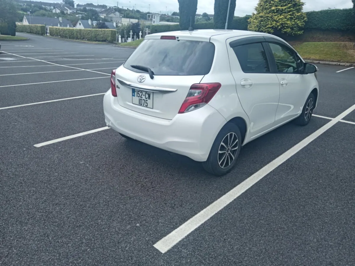 Automatic Toyota Yaris vitz - Image 2
