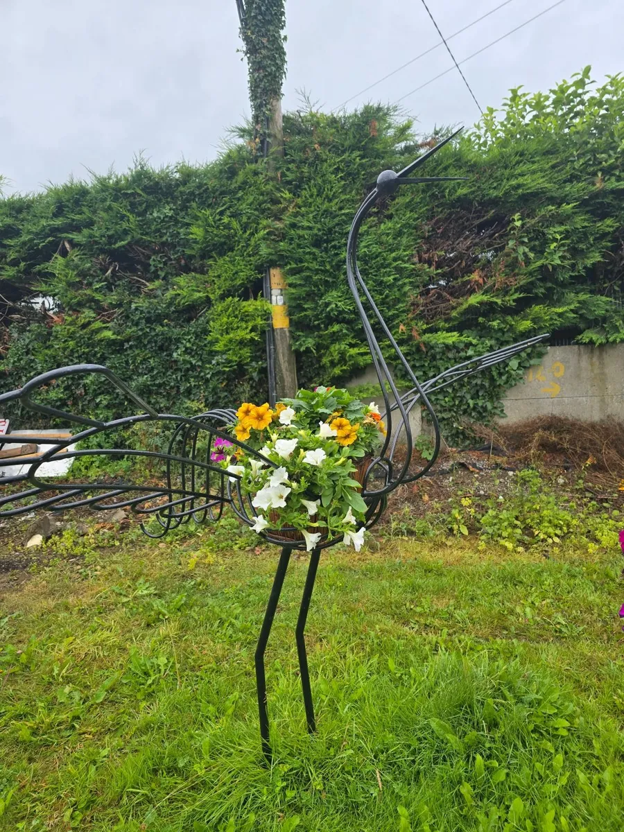 Garden planter - Image 1