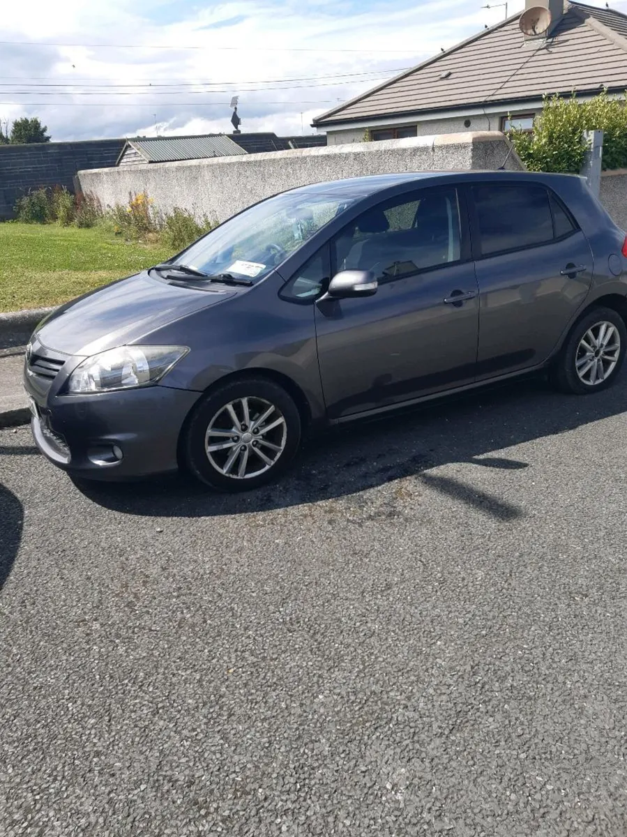 Toyota Auris 2011 TAX/NCT 02/26 - Image 1