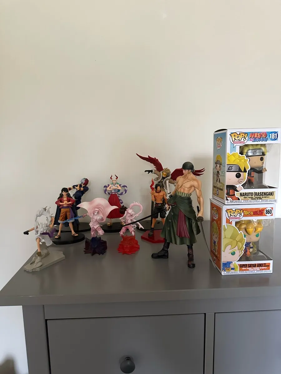 Anime Figure Bundle - Image 1