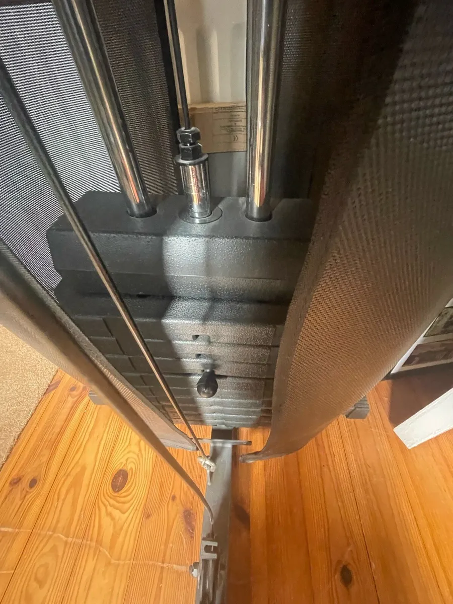 Weights machine - Image 3