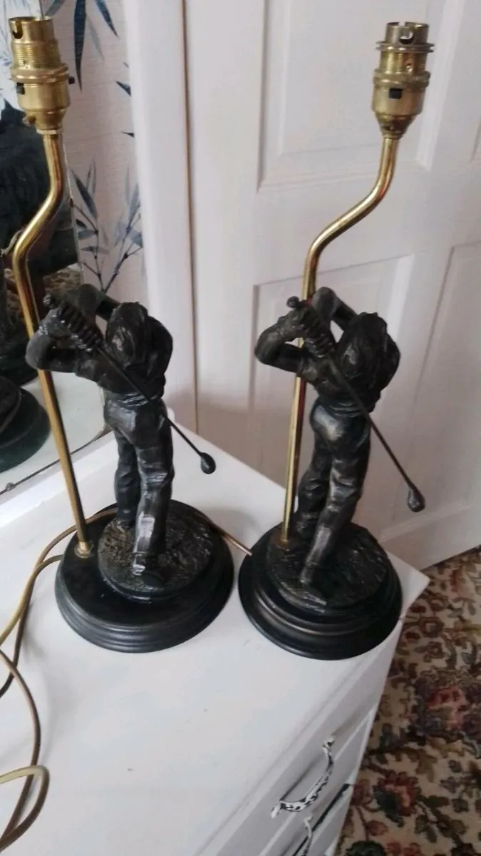 Golfer lamp's twin set - Image 3