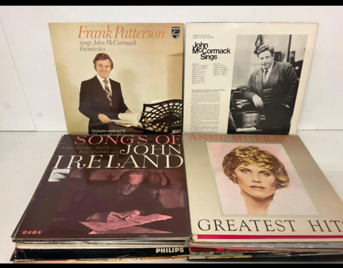 COLLECTION OF VINYL RECORDS - Image 2