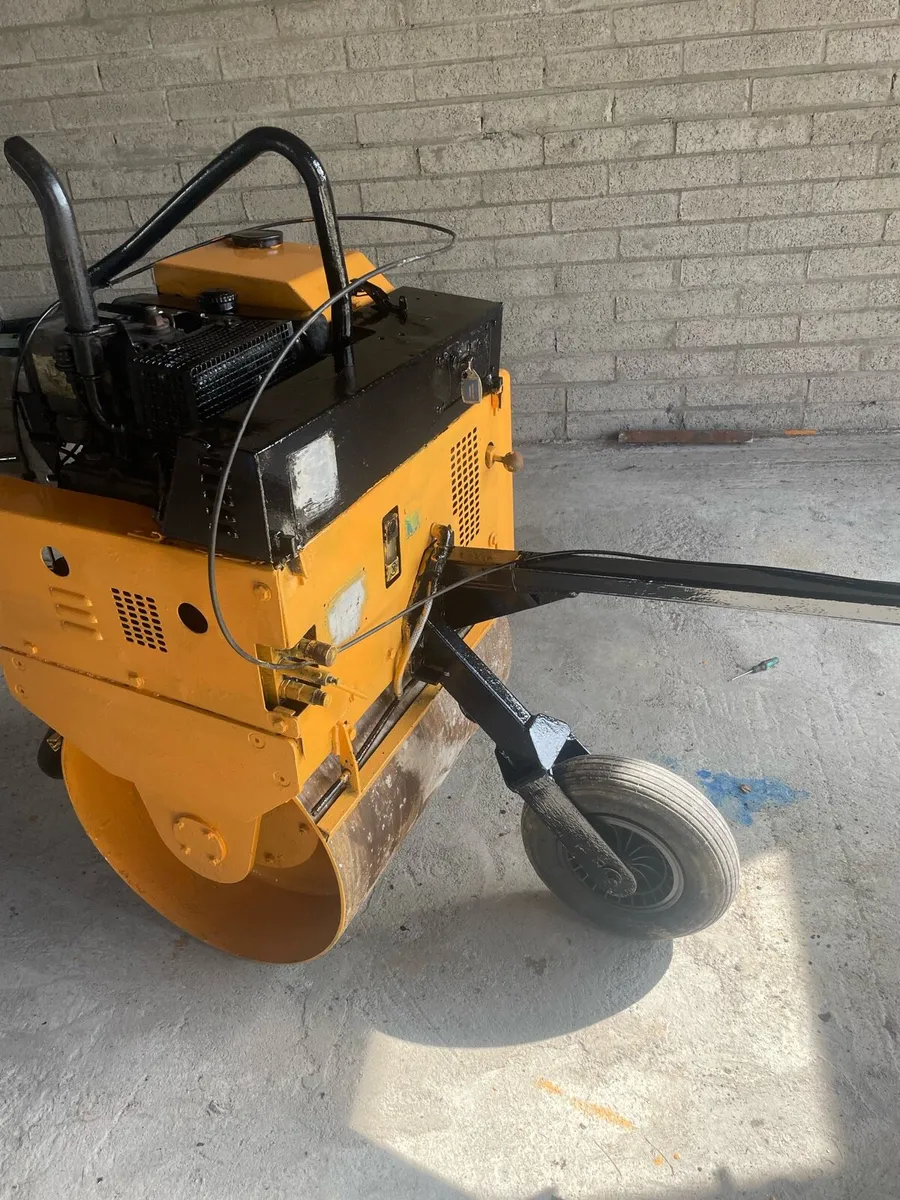 Terex pedestrian roller - Image 2
