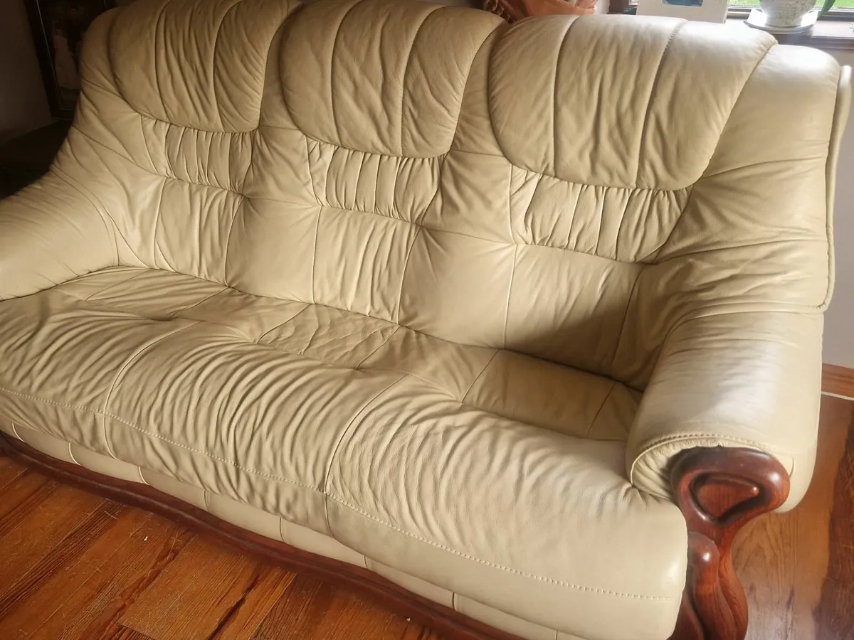 Cream Leather Couch and 2 Arm Chairs - Image 3