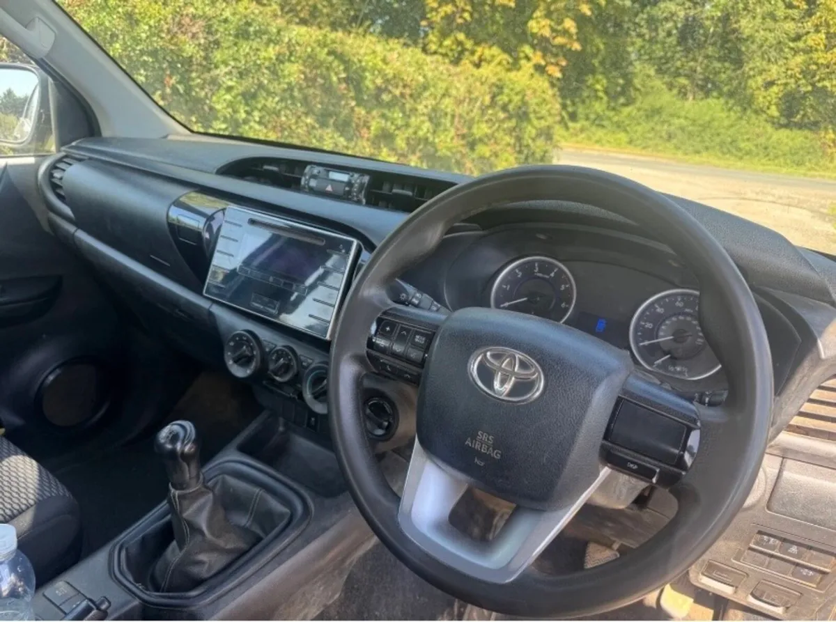Toyota Hilux active 2019 . - Image 3