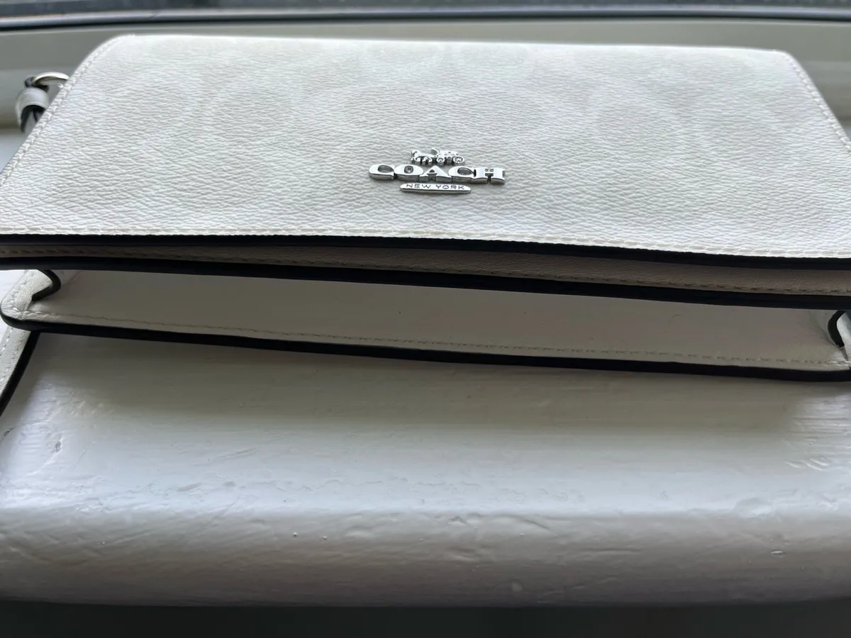 Coach Anna Fold-over Clutch Crossbody - Image 3