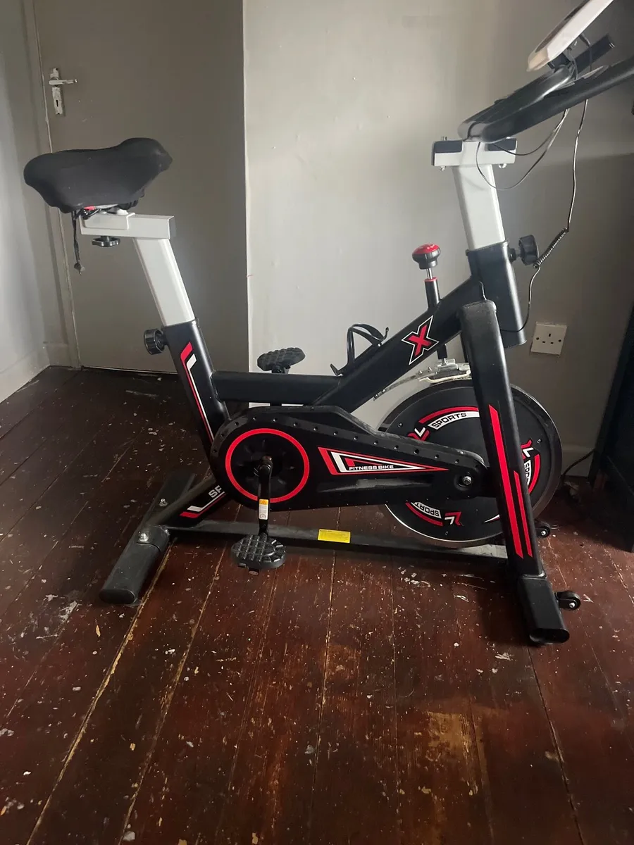 Exercise bike - Image 1
