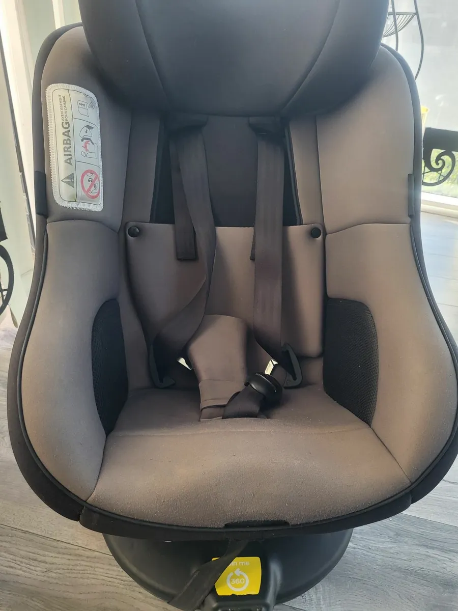 Car seat - Image 2