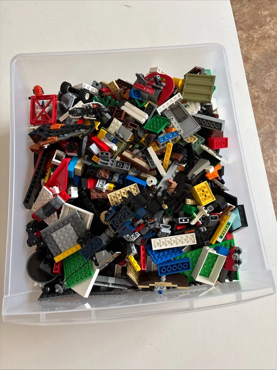 Box of Lego bricks - Image 1