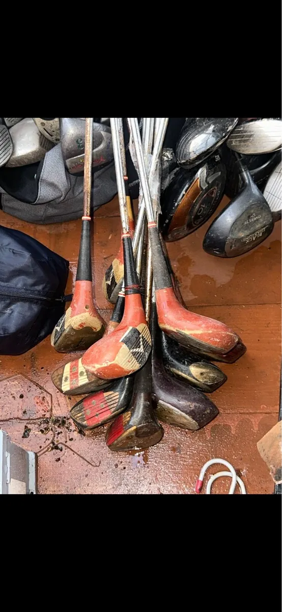 Golf Items - Image 1