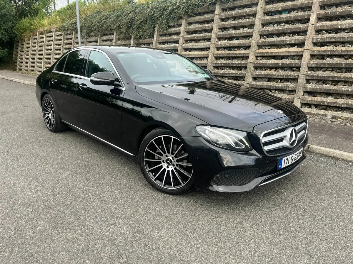 171 Mercedes-Benz E-Class E220D SE AUTO - Image 1