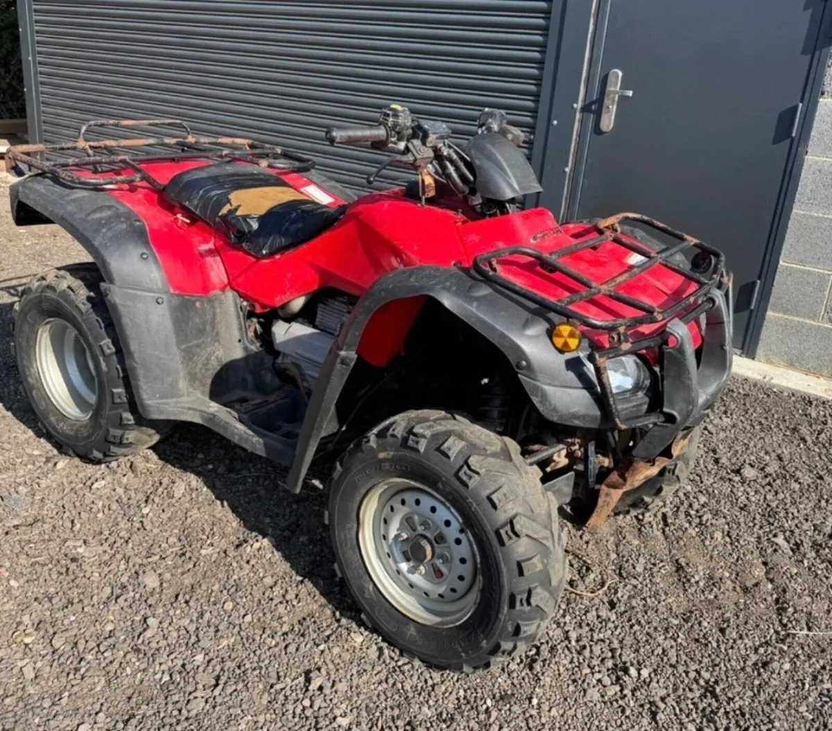 Honda 250 petrol quad - Image 1