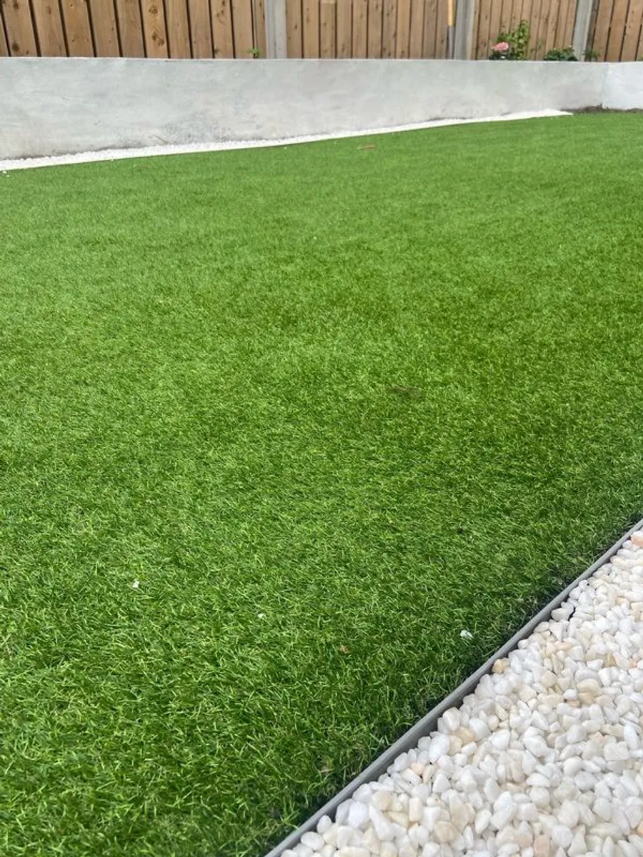 Artificial grass/turf roll 35mm thickness - Image 2