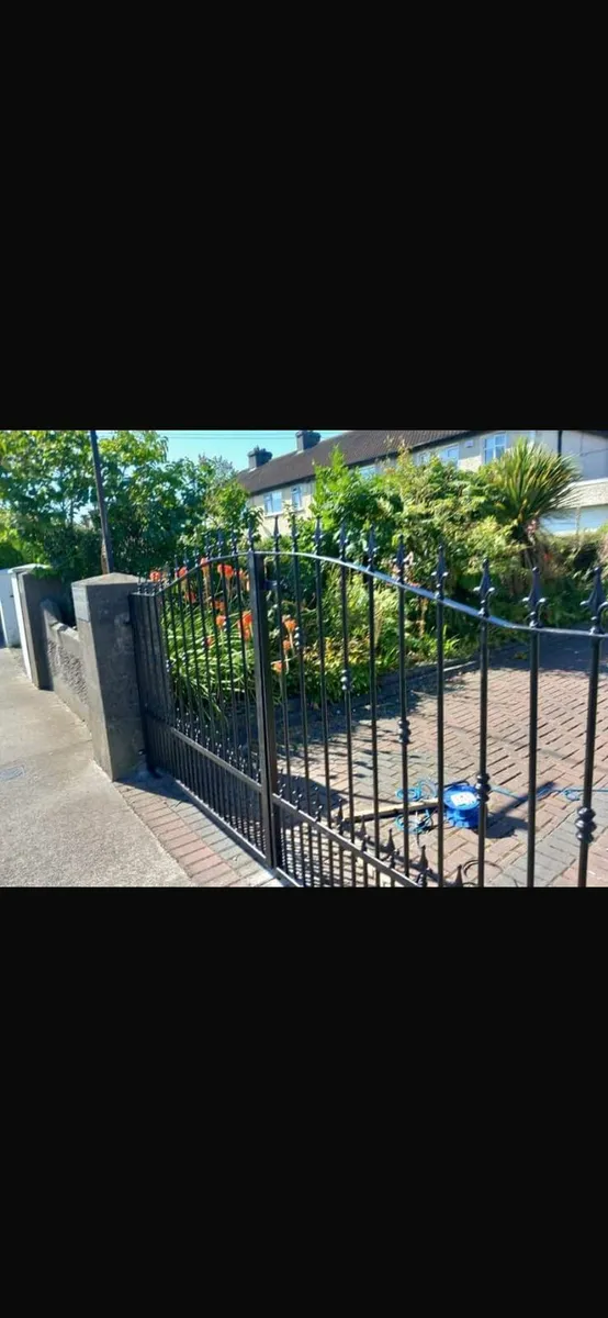 Gates - Image 3