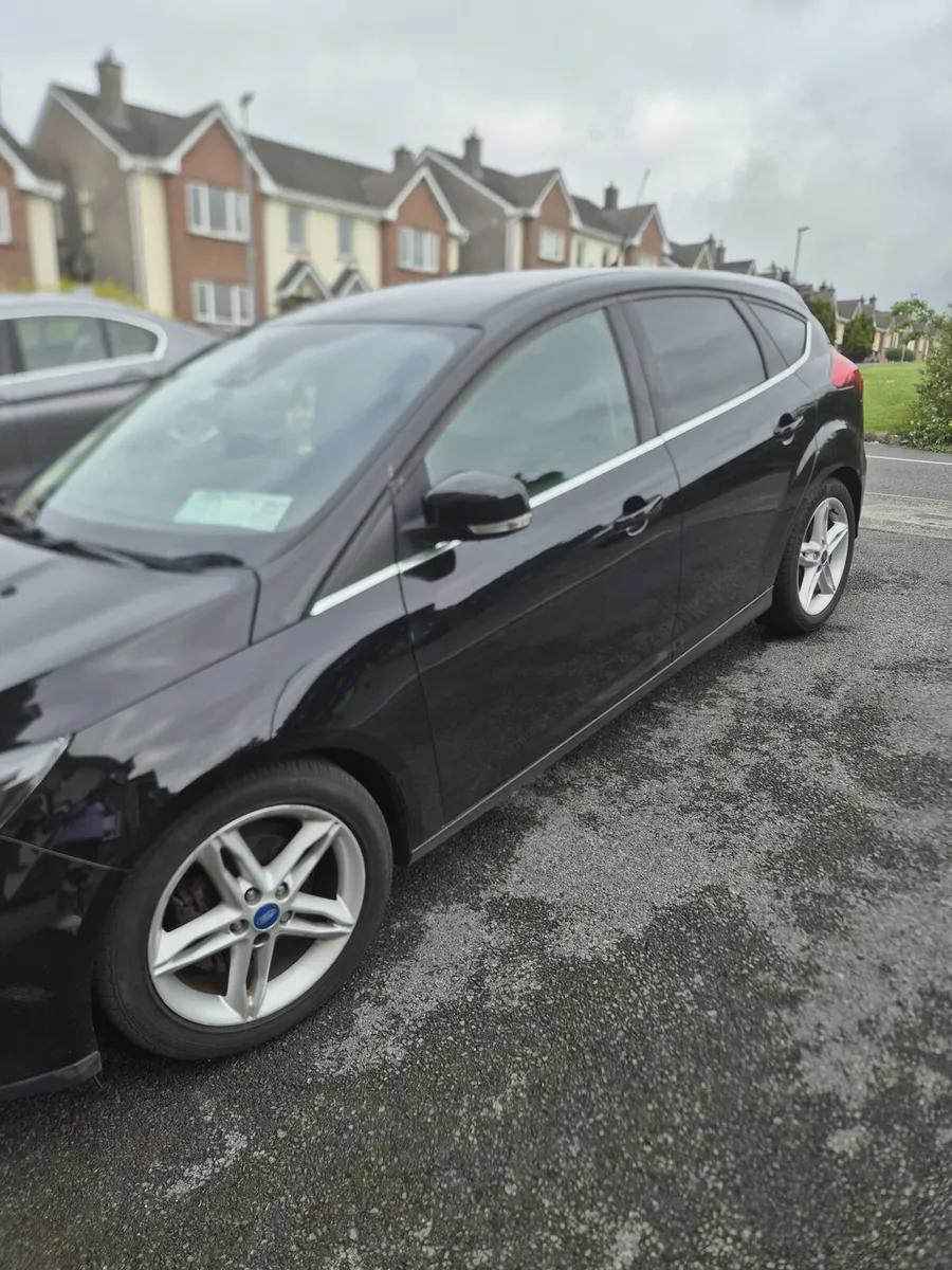 Ford focus - Image 2