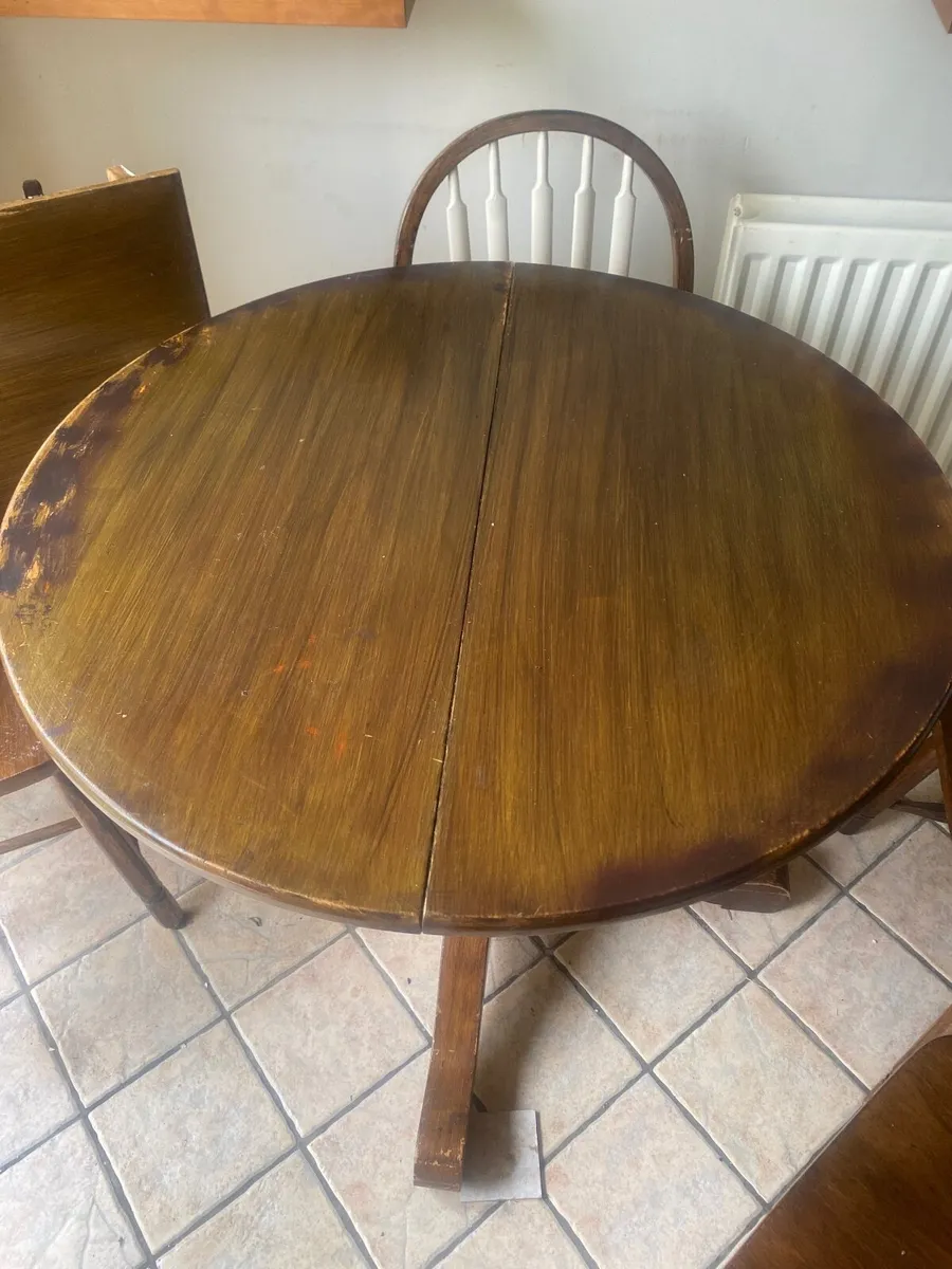 Kitchen table - Image 2