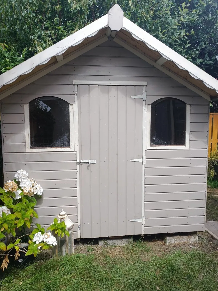 garden shed - Image 1