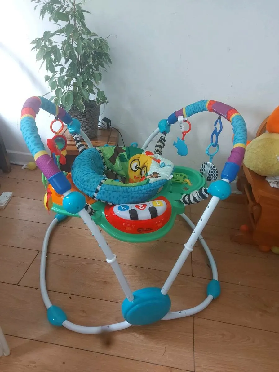 Jumperoo - Image 2