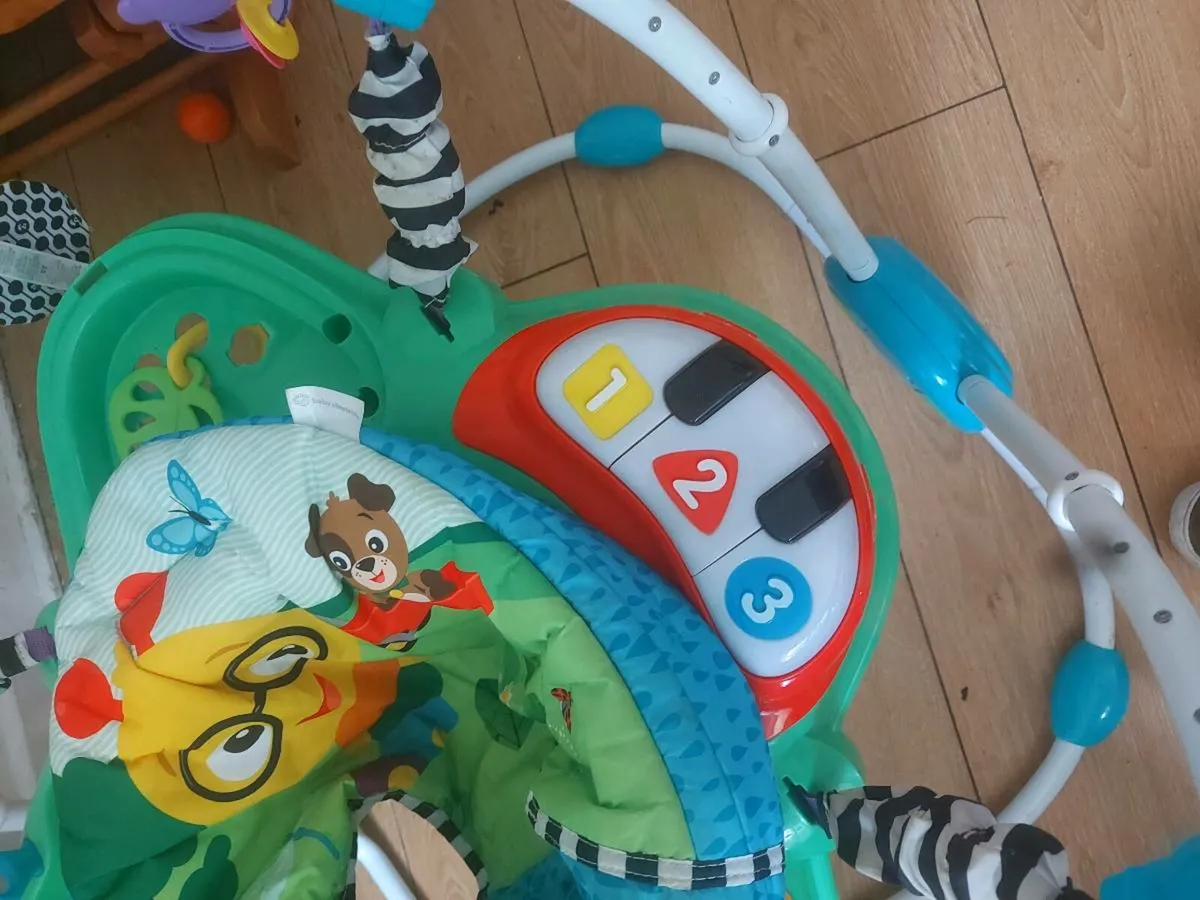 Jumperoo - Image 3