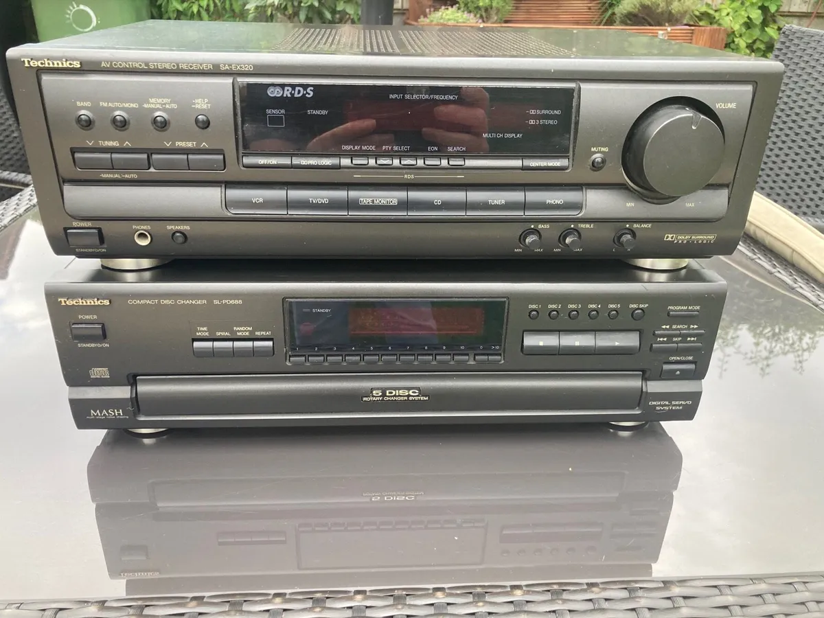 Technics Stereo System Bundle - Image 1