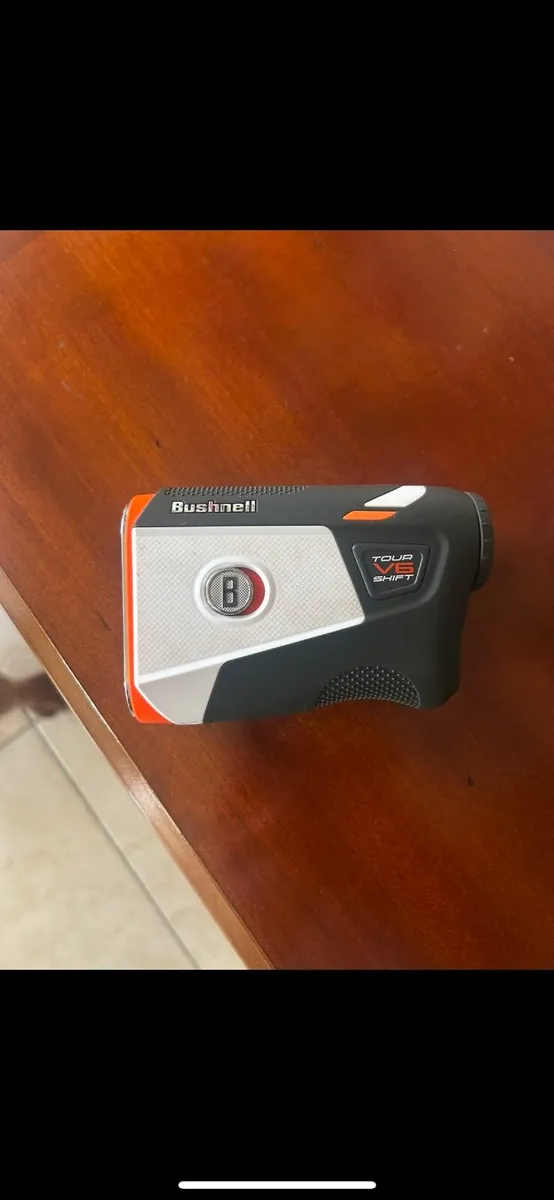 Bushnell Tour V6 shift Range Finder - Image 1
