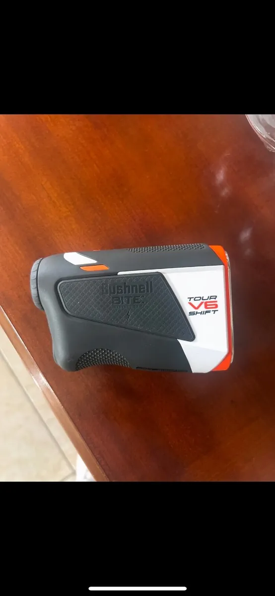 Bushnell Tour V6 shift Range Finder - Image 3