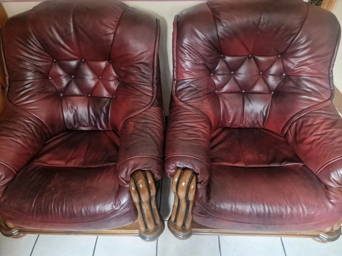 Couch - Image 3