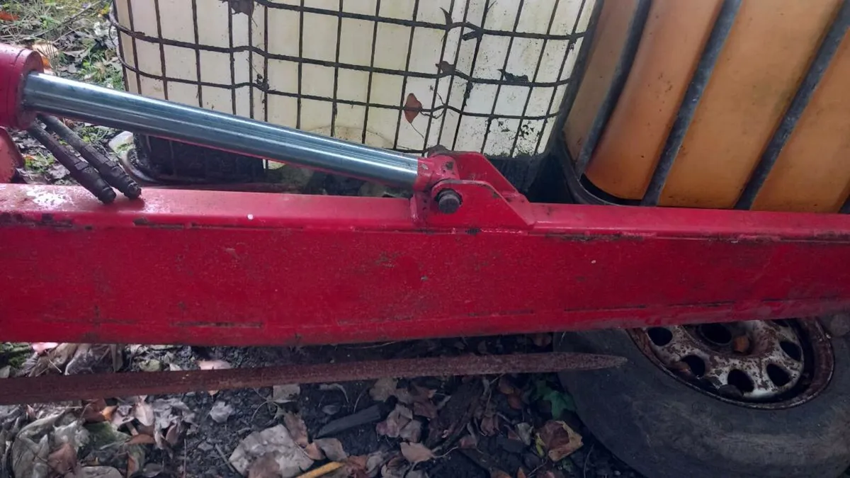 Bale splitter - Image 3