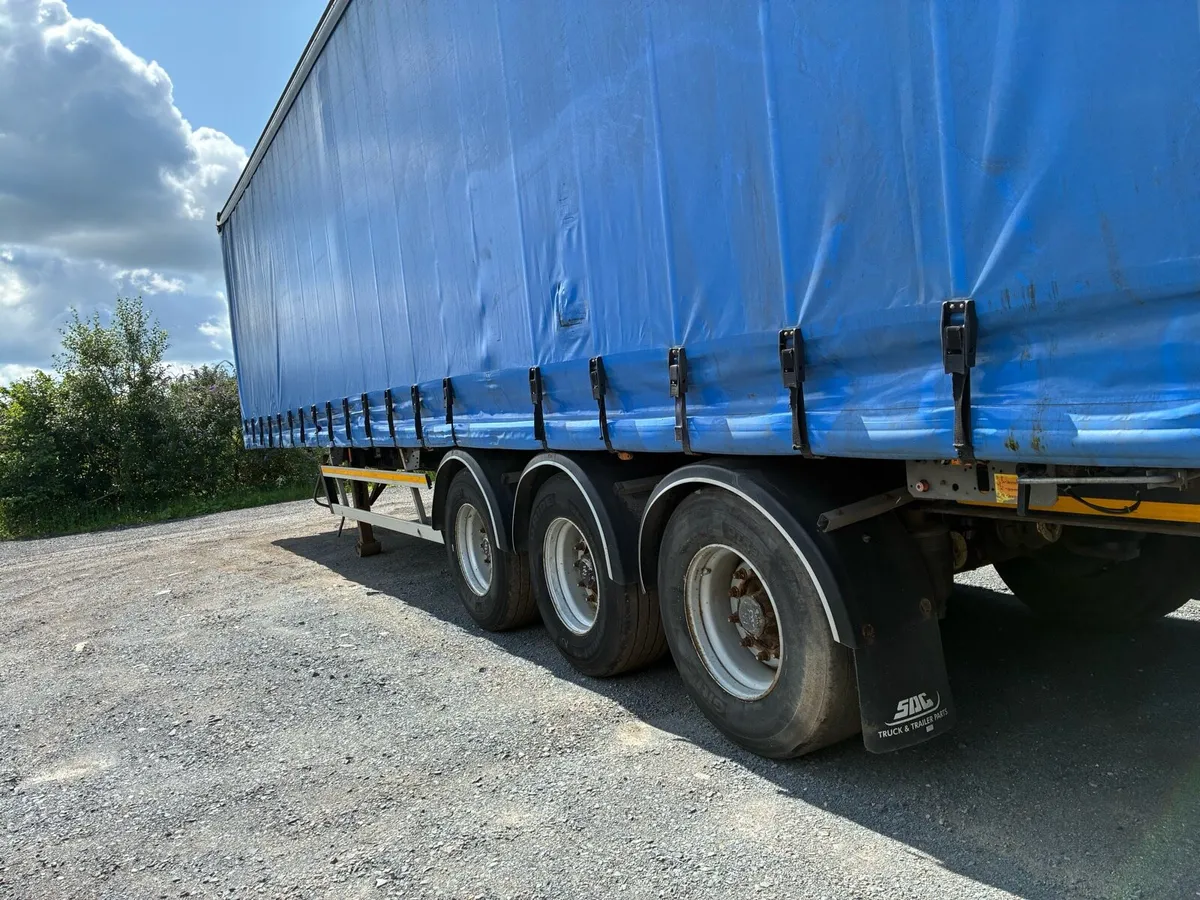 Curtainside trailers - Image 4