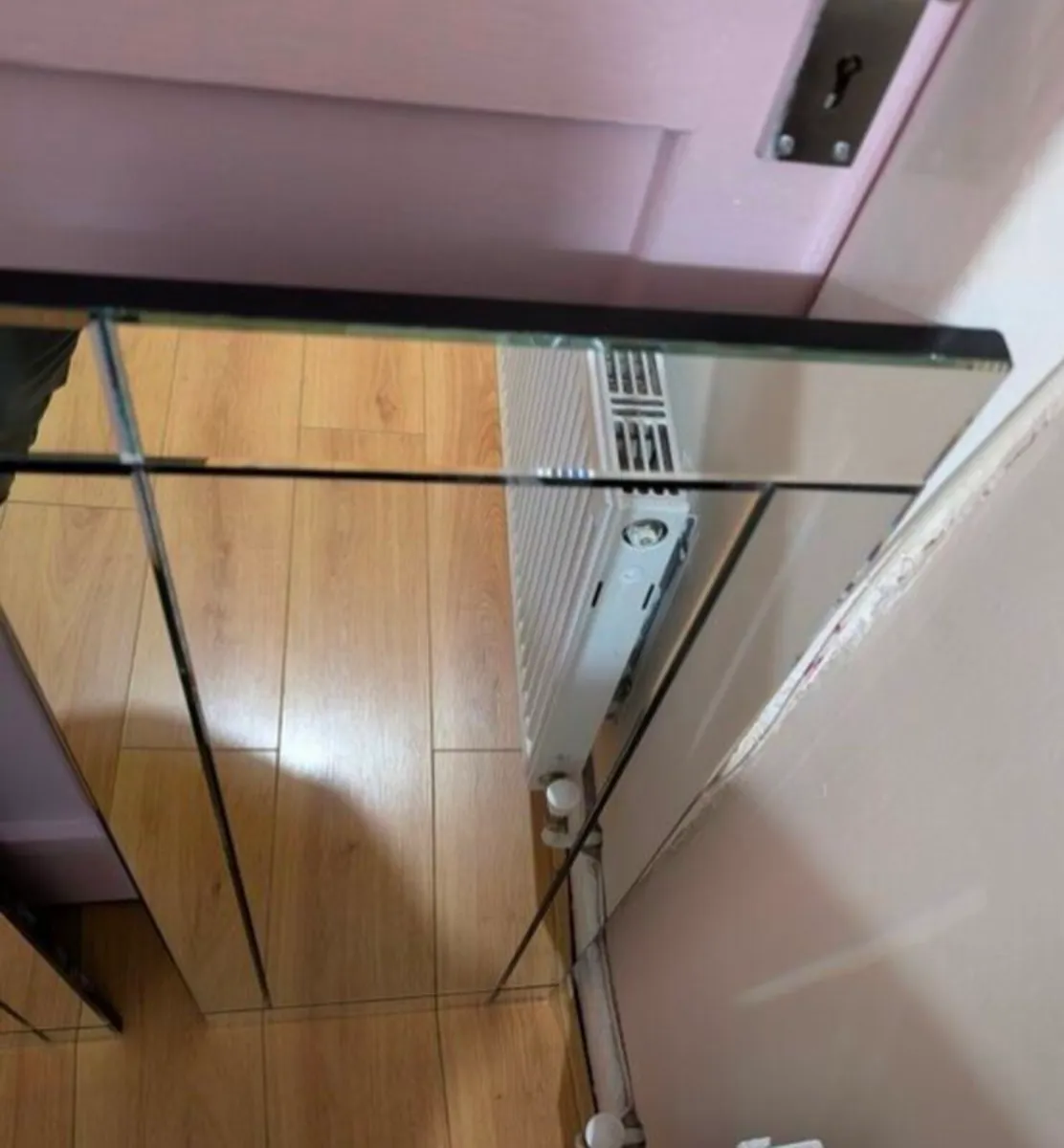 PAIR OF CONTEMPORARY WALL MIRRORS - Image 4