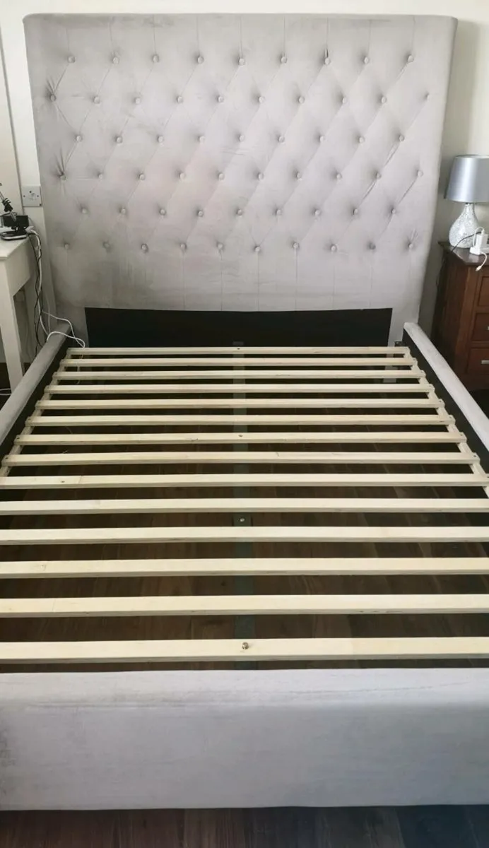 Velvet headboard and bedframe - Image 2