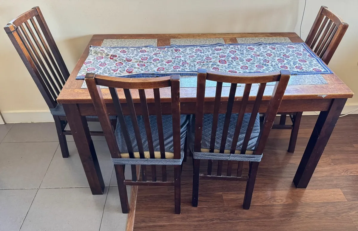 Living room Furniture - needs to go today - Image 3