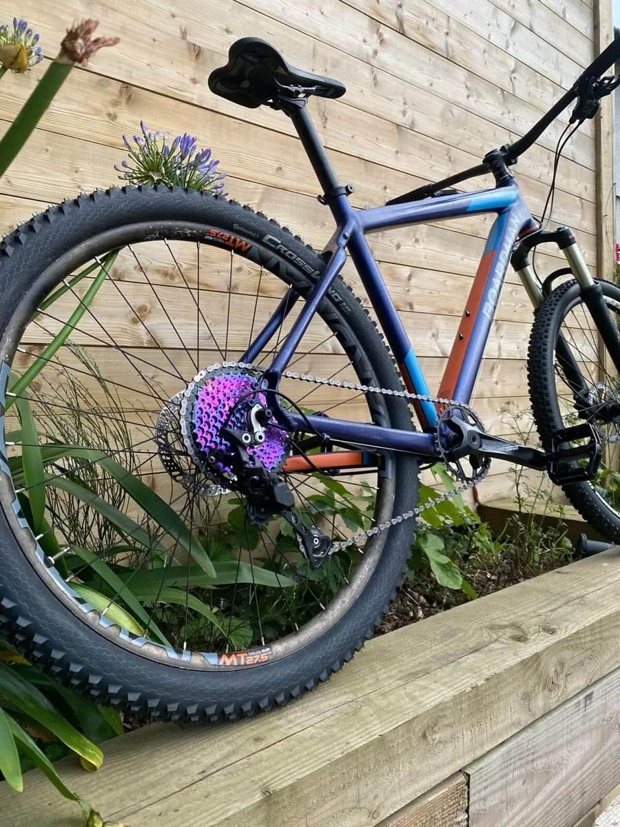 Boardman Mountain Bike (Like new) - Image 2