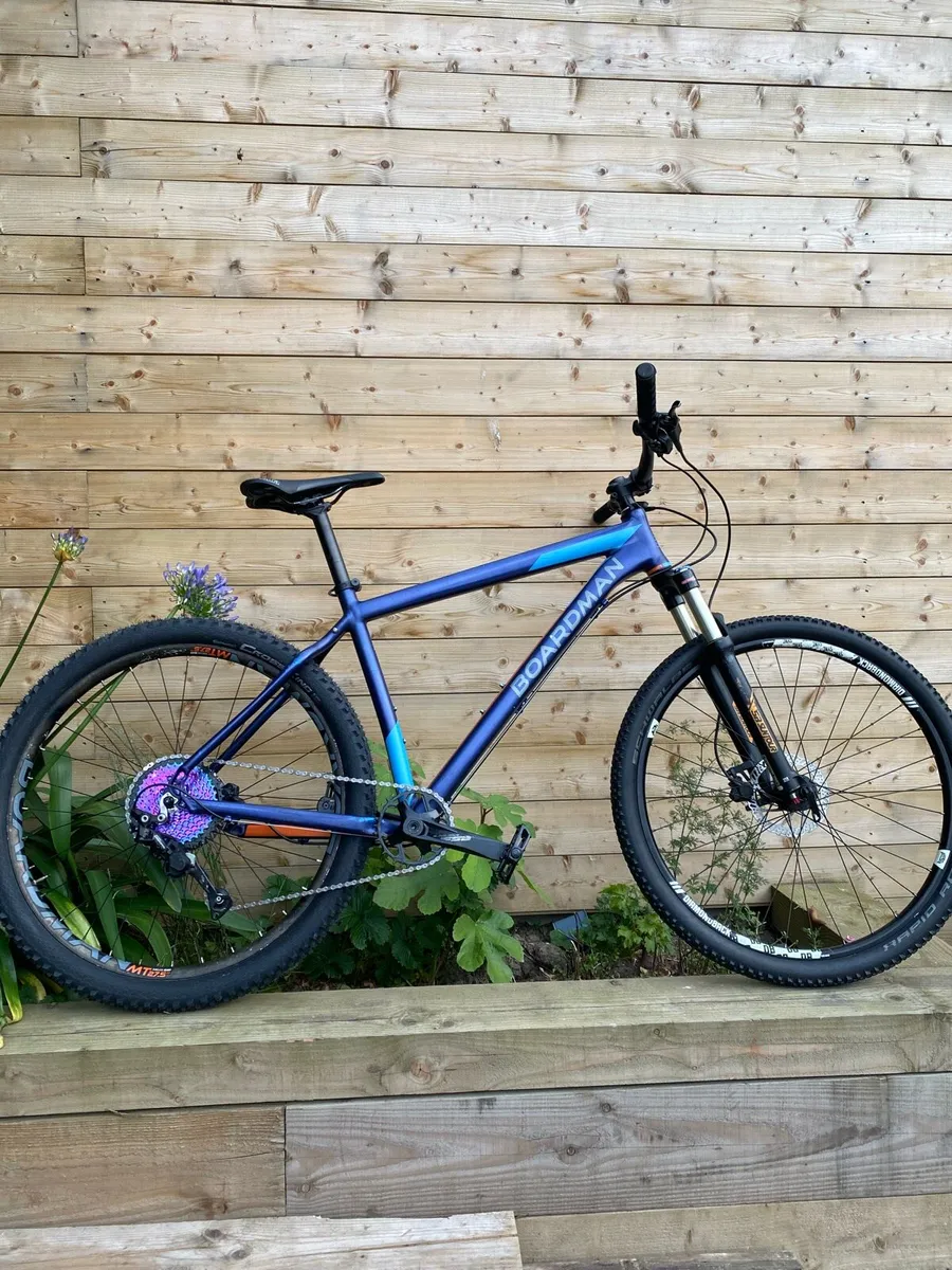 Boardman Mountain Bike (Like new) - Image 3