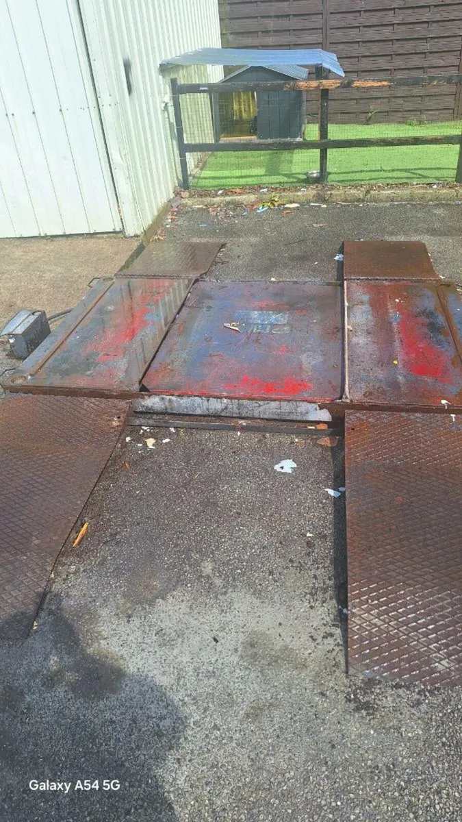 Car ramp - Image 1