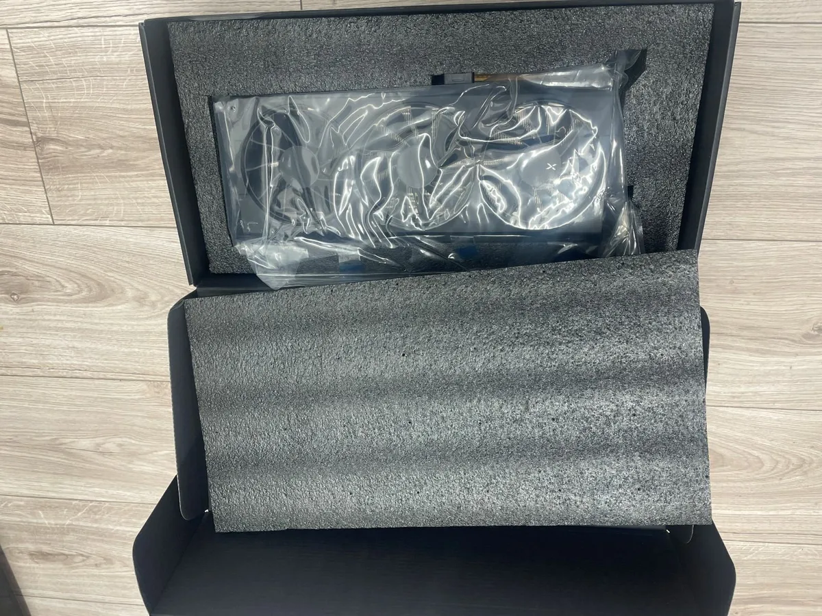 XFX AMD 9070 XT 16GB Graphics Card - Image 2