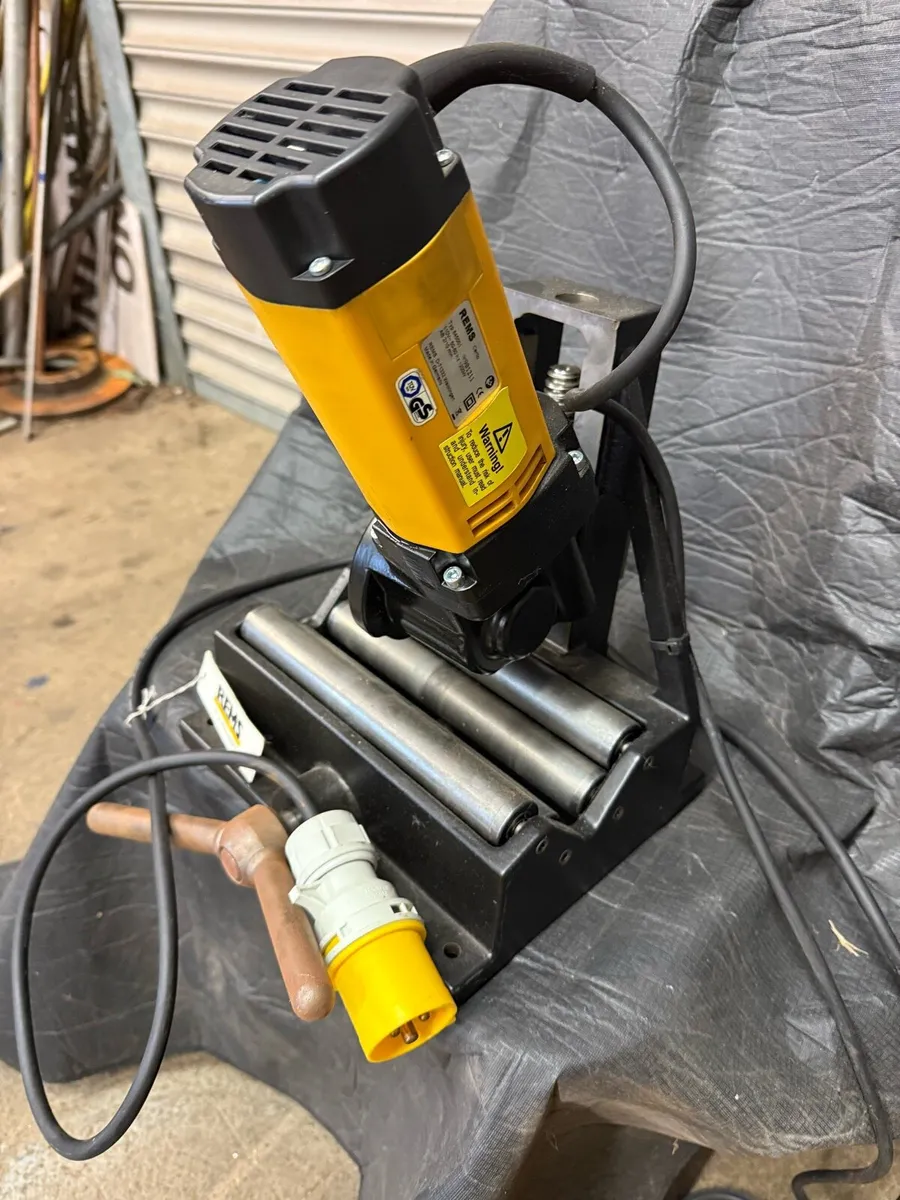 REMS pipe cutting machine - Image 1